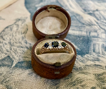 Victorian Sapphire & Diamond Gold Ring