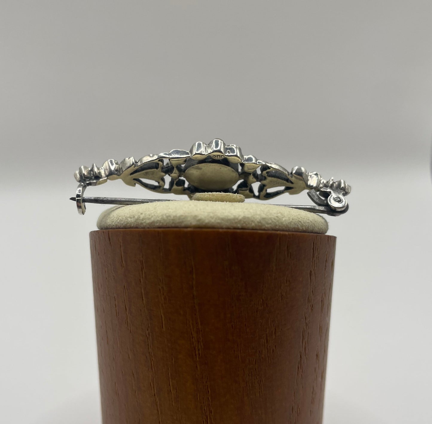 Art Nouveau Paste Brooch