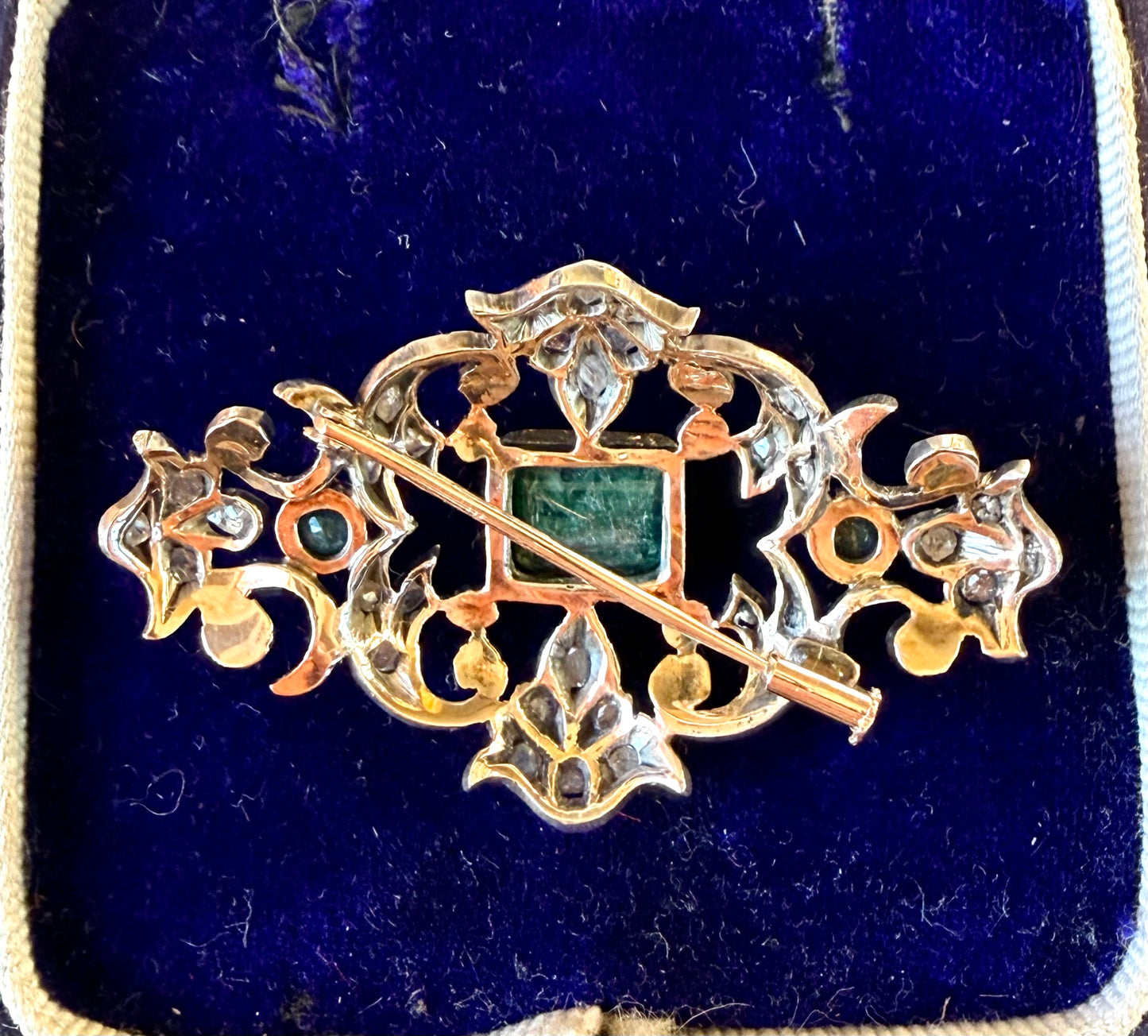 Emerald & Rose Cut Diamond Brooch