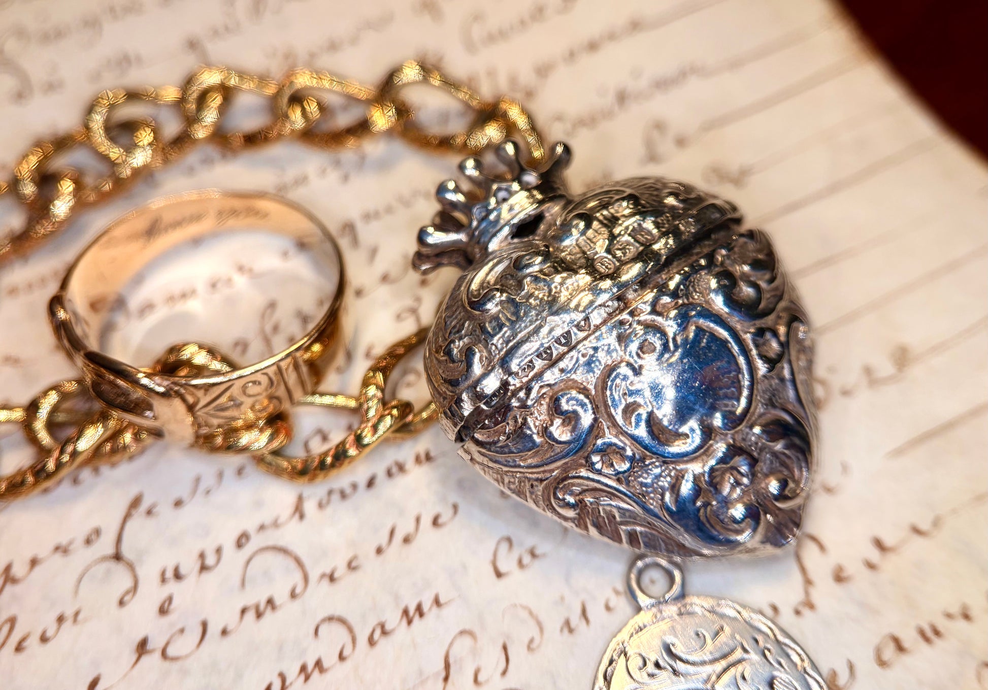 The Sacred Heart ~ Silver Crowned Heart Vinaigrette Charm