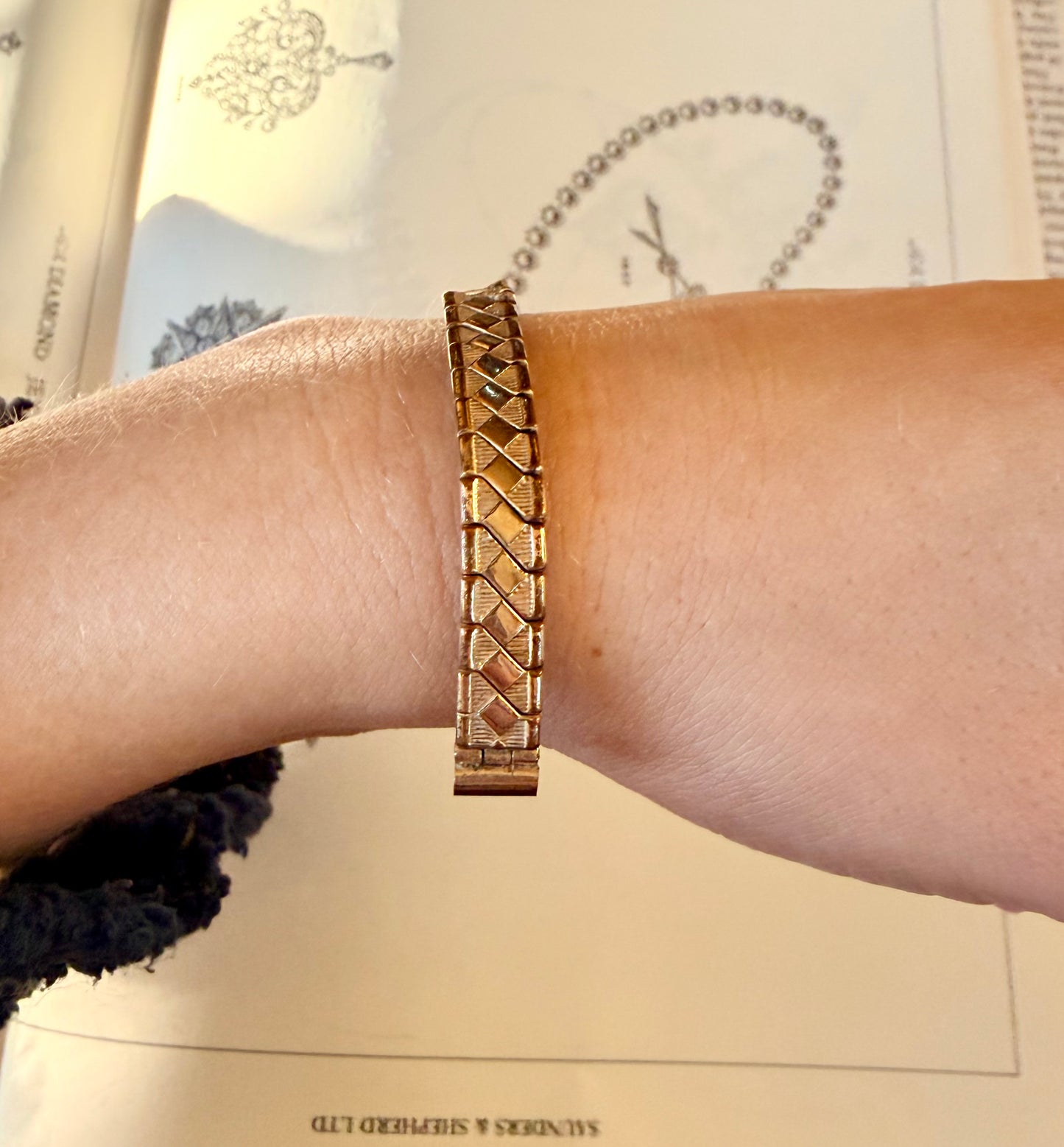 Vintage Gold Plated Woven Pattern Watch Strap