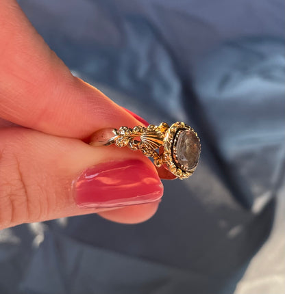 La Georgiana ~ Magnifique bague en cristal de roche géorgienne - Bague ancienne extraordinaire du XVIIIe siècle en or 14 carats, taille 9.