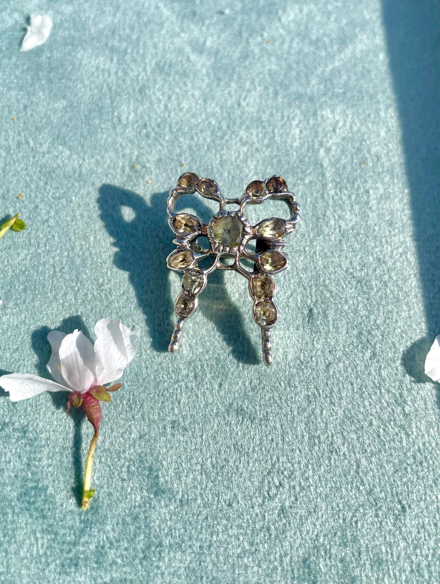 Georgian Iberian Chrysoberyl Bow Brooch