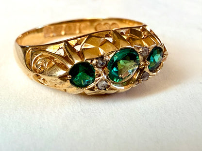 Victorian 18k Gold Emerald & Diamond Ring