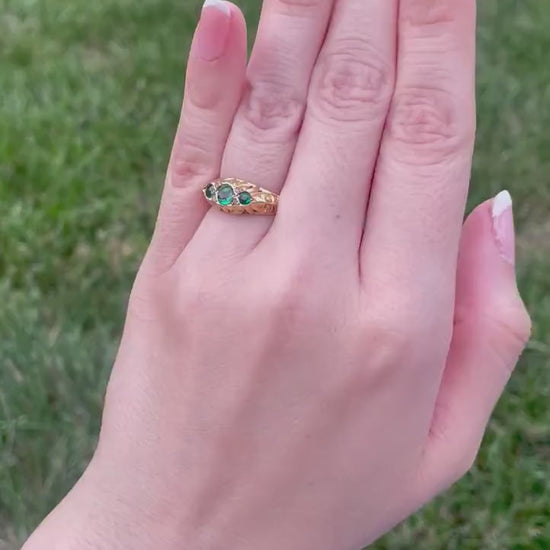 Victorian 18k Gold Emerald & Diamond Ring